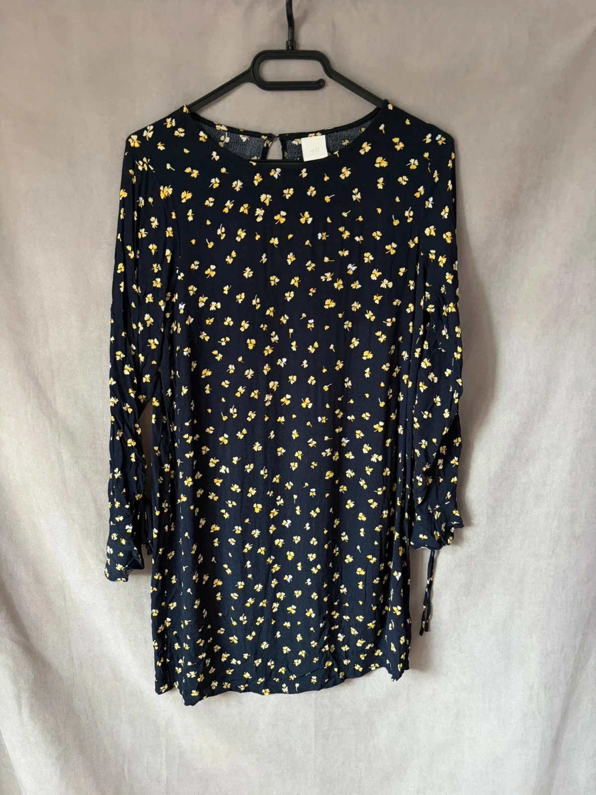 Robe H&m marine et jaune taille 38